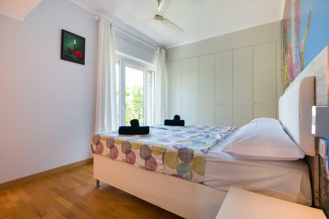 Apartamento céntrico puerto olímpico. Apartamento Barcelona Exterior foto